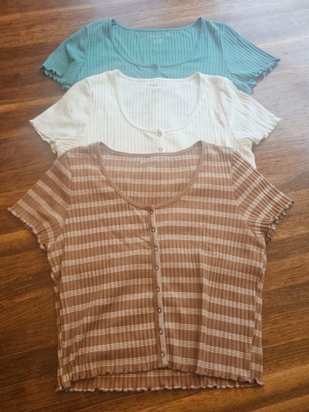 (3) American Eagle Women Tops Size XL - Green, Cream, Brown/Tan
